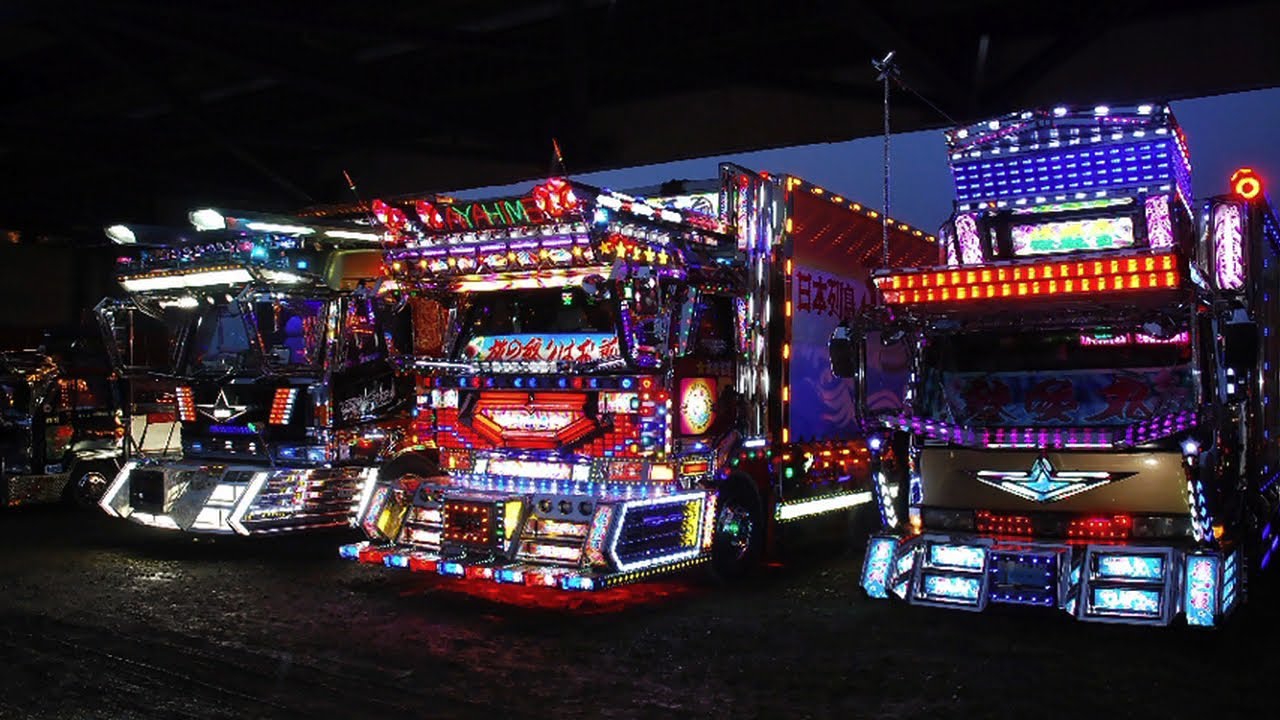 dekotora trucks