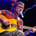 Blur: ascolta la nuova canzone a scopo benefico di Graham Coxon
